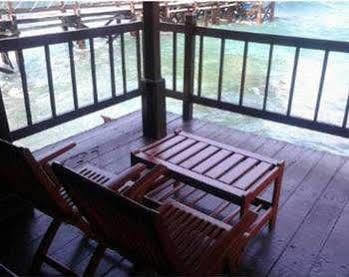 Pulau Ayer Resort And Cottages Jakarta Exterior foto